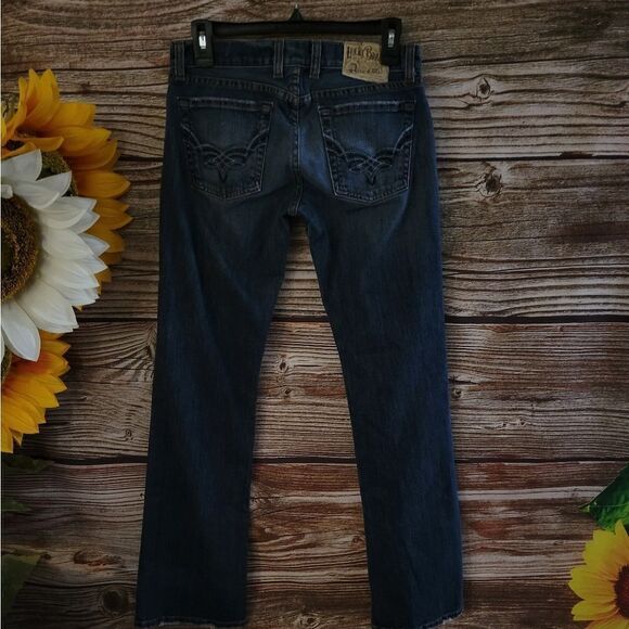 Lucky Brand jeans Women's 6/28 bootcut Pre-owned - Picture 2 of 7